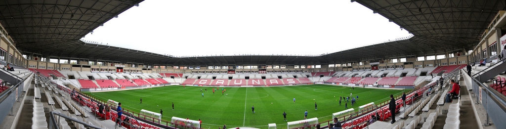 Campo de futbol las gaunas