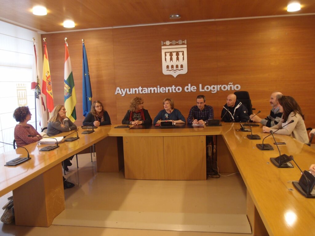 Presentación de la formación en la sala de prensa del Ayuntamiento