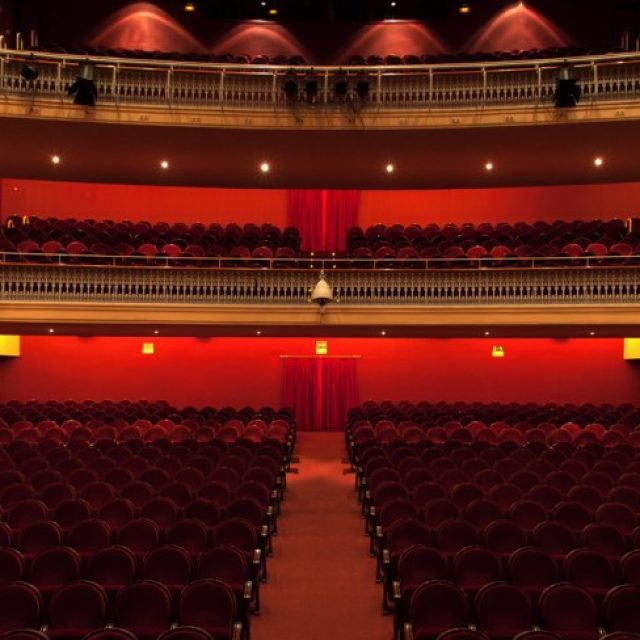 Programación Teatro Bretón