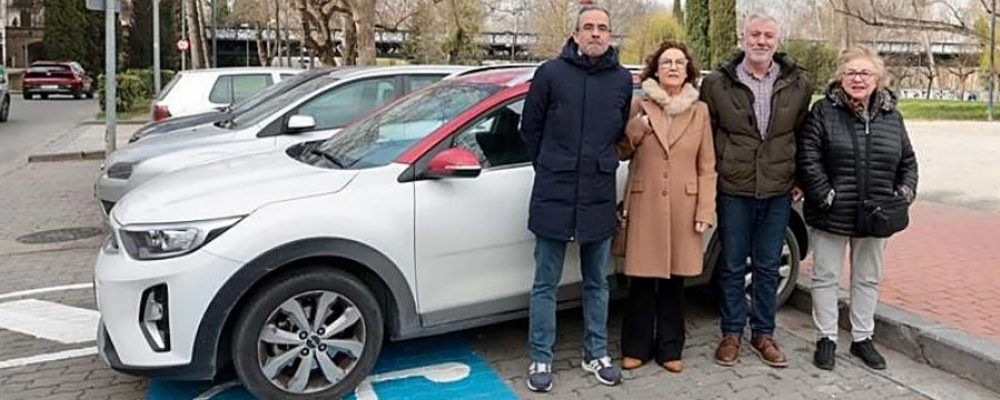 Nuevas plazas de aparcamiento reservadas a personas con discapacidad y movilidad reducida
